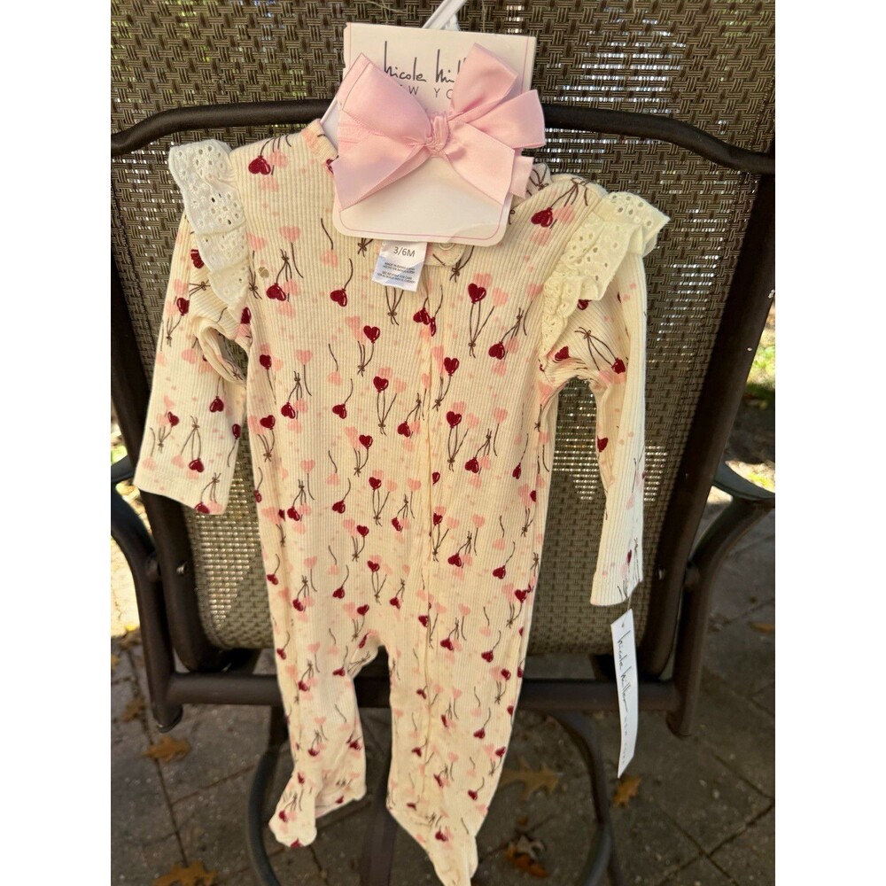 Nicole Miller Baby Girl 3-6M Footed Sleeper NWT Heart Floral Ruffle Bow